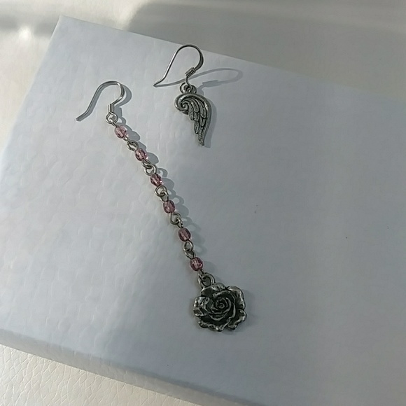 🔴SOLD Rose Angel Wing Charm Asymetrical Earrings - Picture 2 of 8